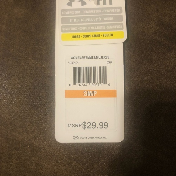 NWT Women’s Gray & Pink Under Armour Shorts—Size Small - Picture 5 of 5